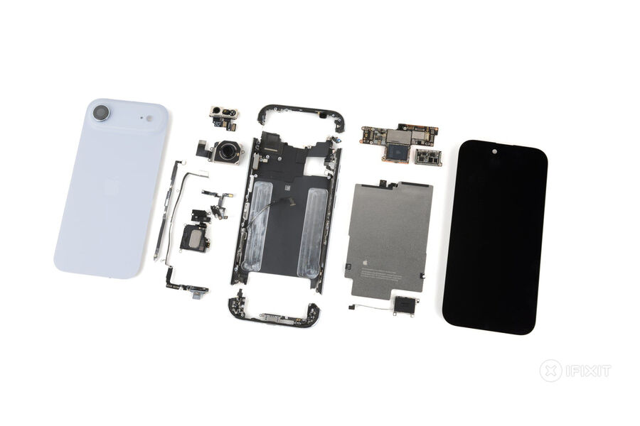 В iFixit ультракомпактную материнску плату назвали главным секретом тонкости iPhone Air