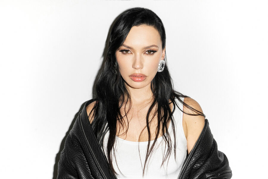 Певица Серябкина призналась, что хочет спеть на «Интервидении»