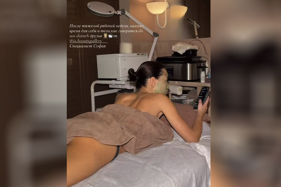 Невеста певца Лепса Киба снялась без бюстгальтера на массаже