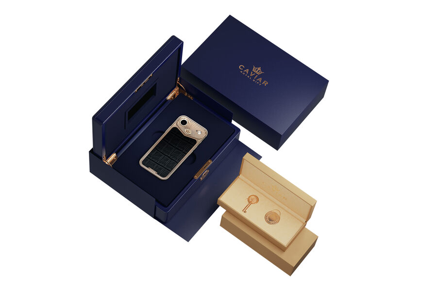 Caviar представила золотой iPhone Air Zenith за 2 650 000 рублей