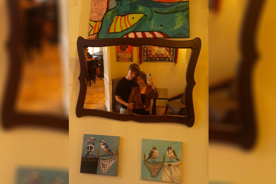 Актриса Анна Пересильд выложила фото в объятиях Вани Дмитриенко