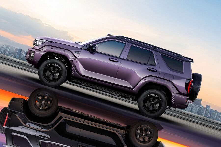 В КНР начались продажи обновленного внедорожника Tank 400 с холодильником в салоне