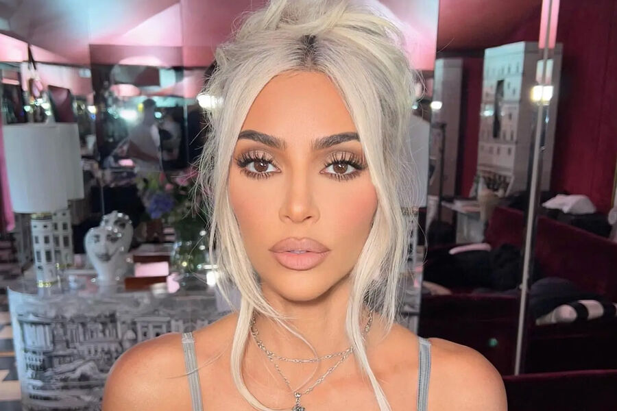 Бизнесвумен Ким Кардашьян назвала лучшим шоу года сериал Все честно