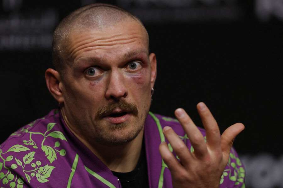 Военблогер Подоляка: Британия может сделать президентом Украины боксера Усика