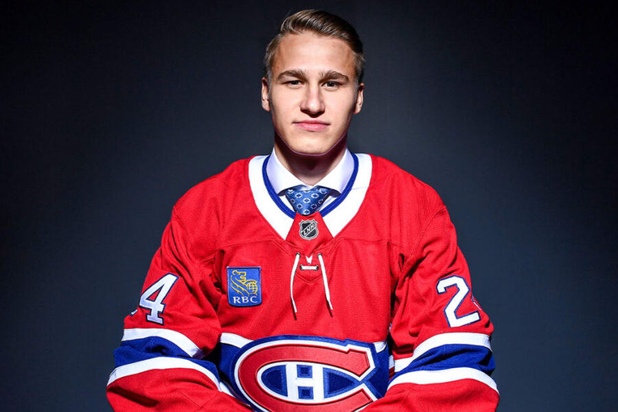 Российский хоккеист НХЛ Демидов вышел в лидеры гонки новичков сезона