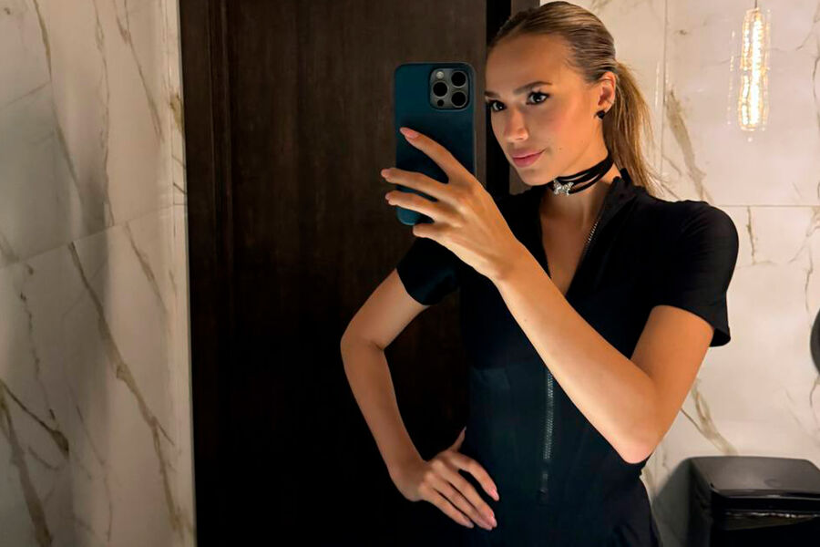 Олимпийская чемпионка Загитова рассказала об унижениях на катке