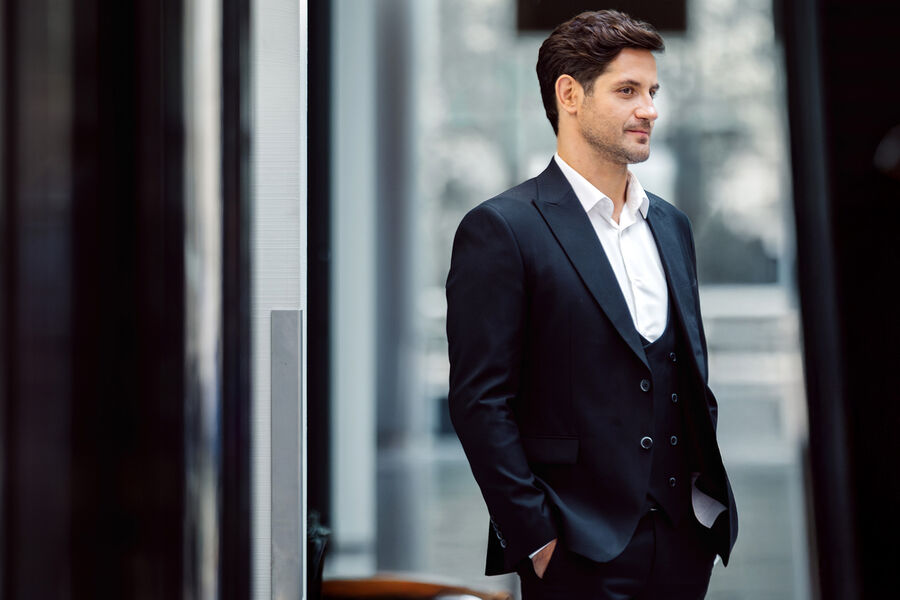 Актер Богатырев назвал торт «Наполеон» главным блюдом на своем новогоднем столе