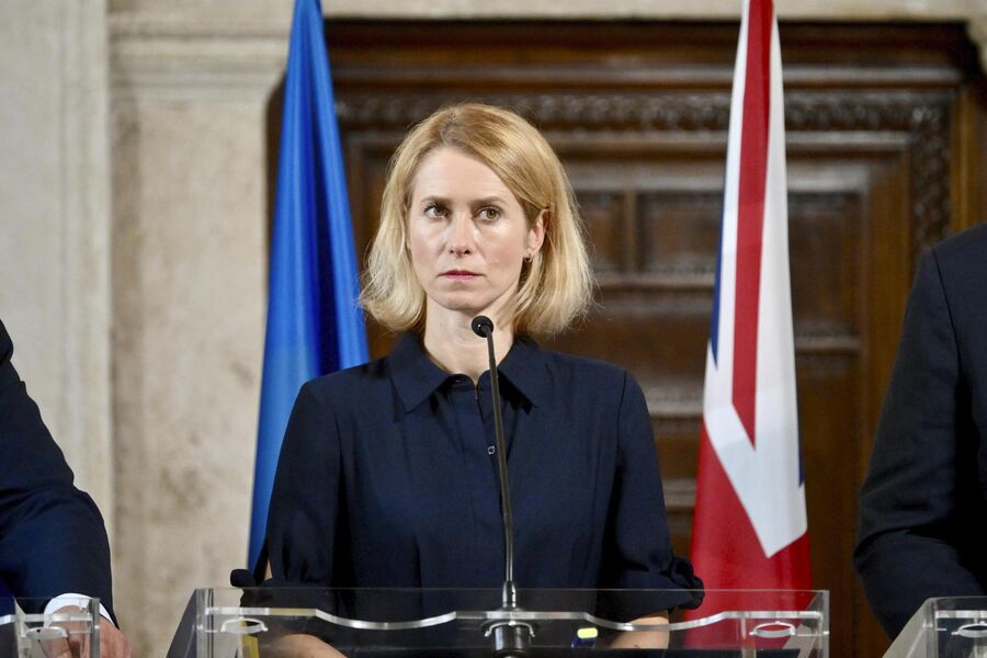 Каллас: ЕС не намерен драться с США за Гренландию, но может защищаться