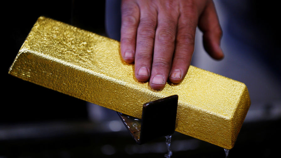 Цены на золото упали после встречи Трампа и Рютте по Гренландии