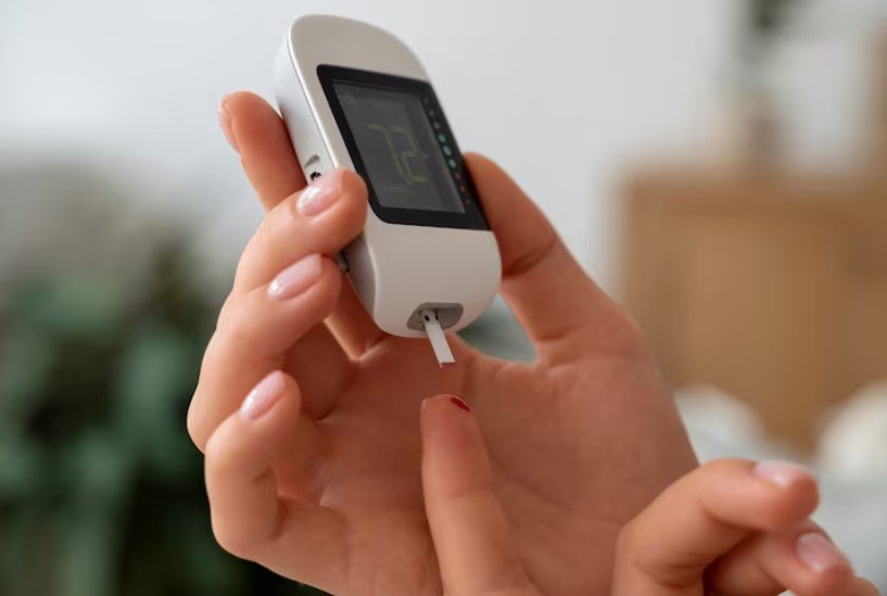 Врач-эндокринолог Горбунова рассказала, как избыток сахара в рационе влияет на уровень энергии и здоровье