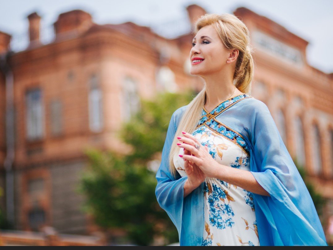 Виктория Цыганова призвала артистов выступать бесплатно 23 февраля