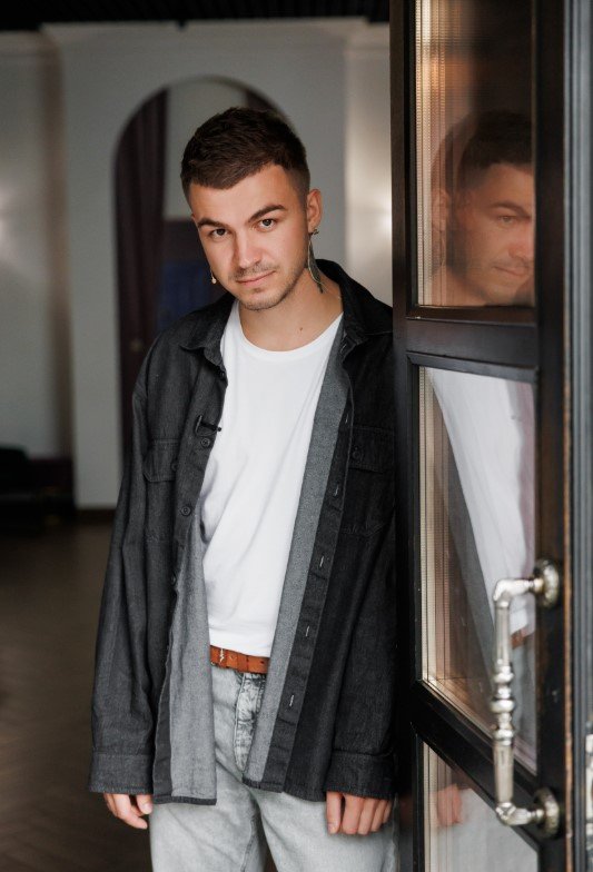 Елизавета Петрова прокомментировала конфликт с Владом Череватым в «Битве экстрасенсов»