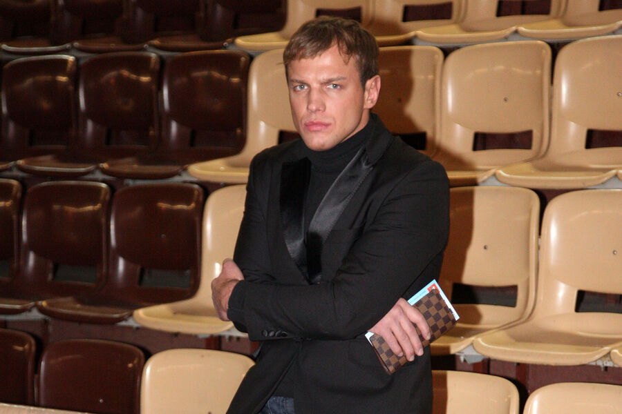 Победителя «Танцев со звездами» Леденева отпустили под подписку о невыезде