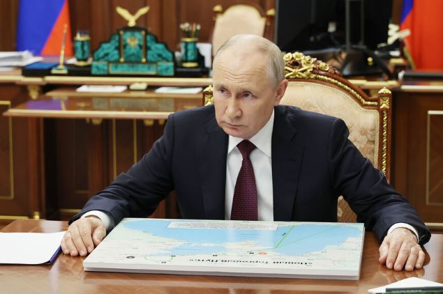 Песков: Путин пользуется доверием граждан всех возрастов