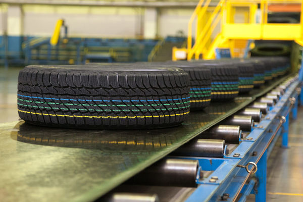 Как выбрать шины для коммерческого транспорта?