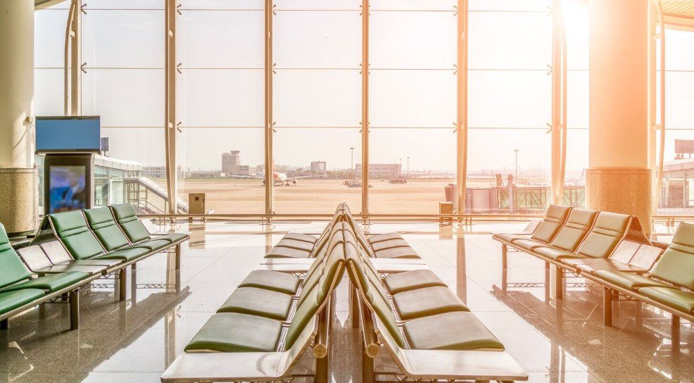 Авиакомпания «Победа» приостановила полёты в ОАЭ до снятия ограничений