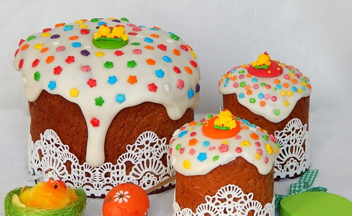 Эксперты предостерегли россиян от чрезмерного употребления пасхальных куличей